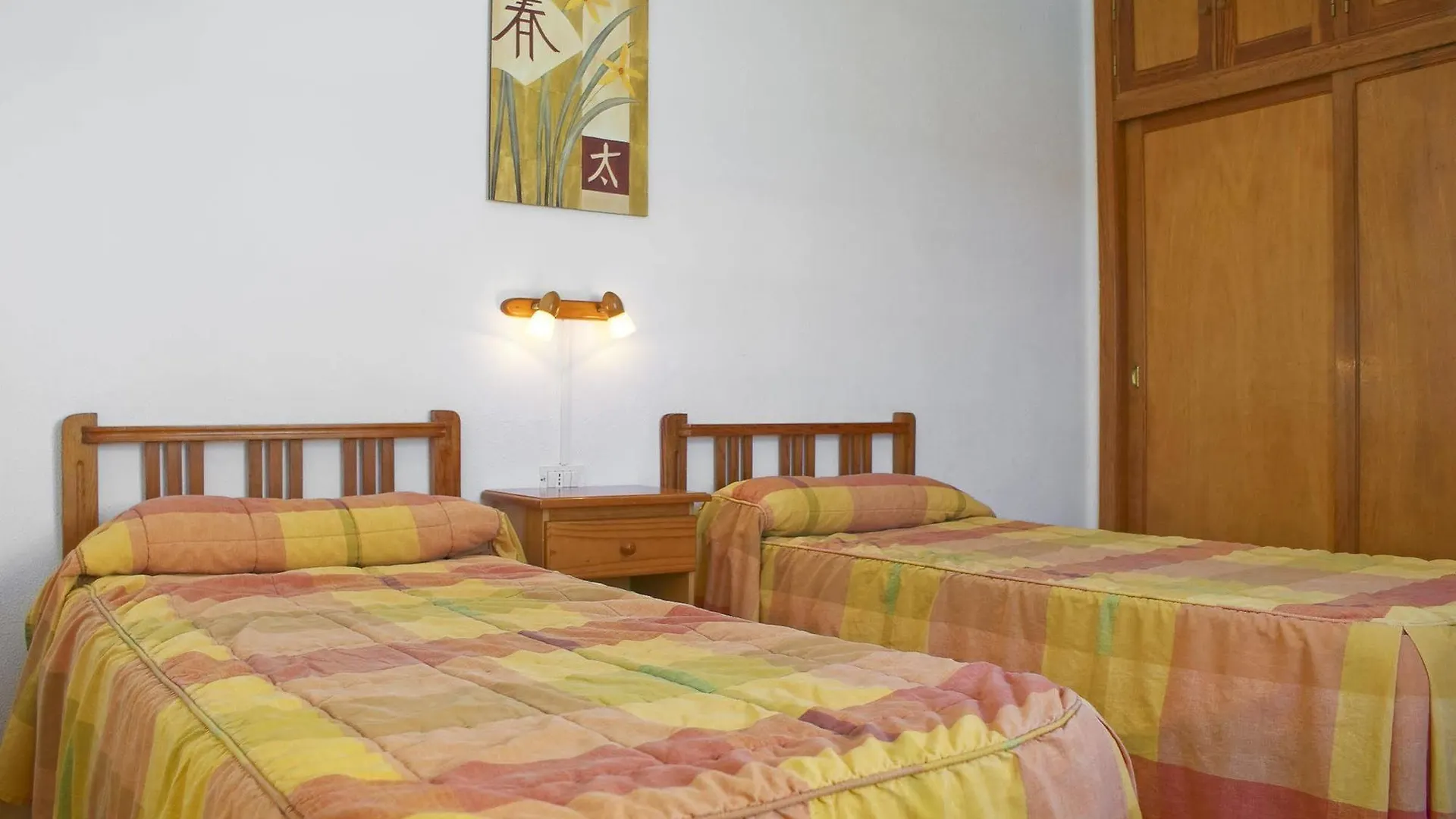 Apartamentos Celeste Costa Teguise